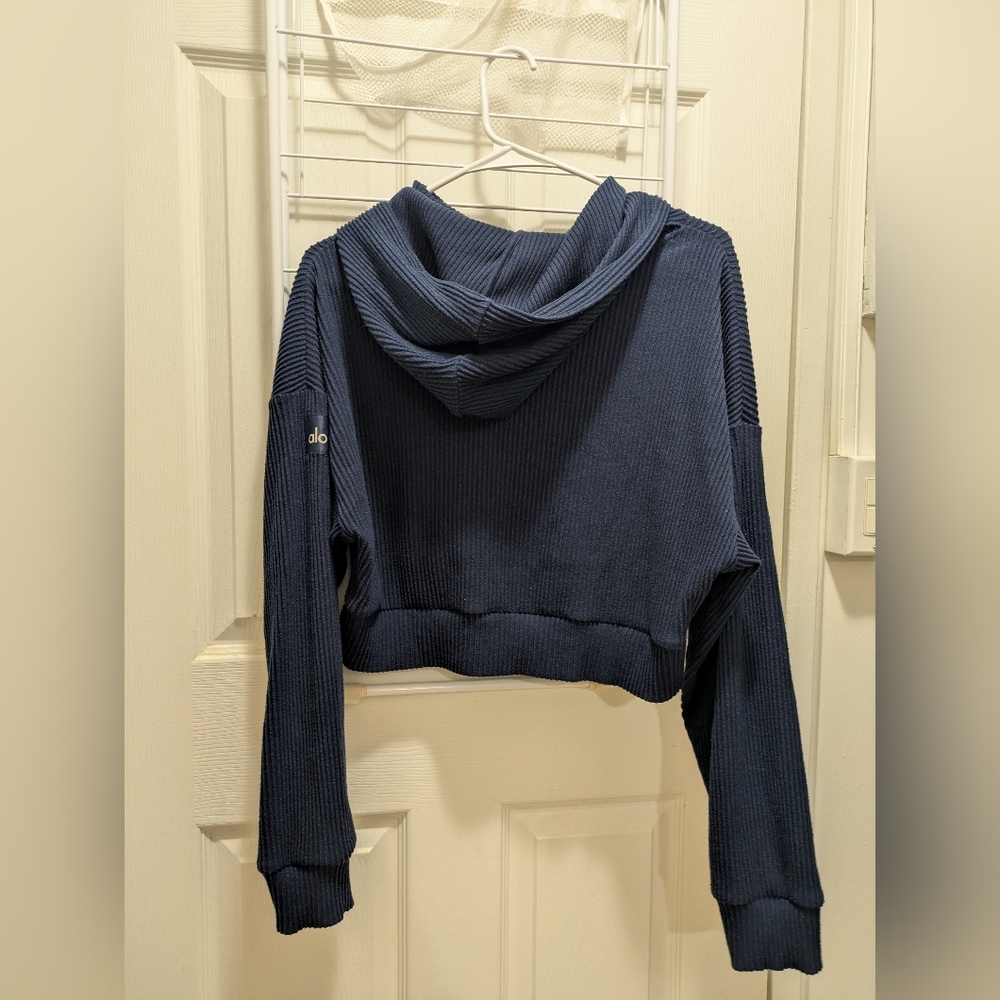 ALO Yoga Muse Hoodie - Picture 2 of 7